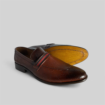 LEATHER TWO TONE SLIP-ONS